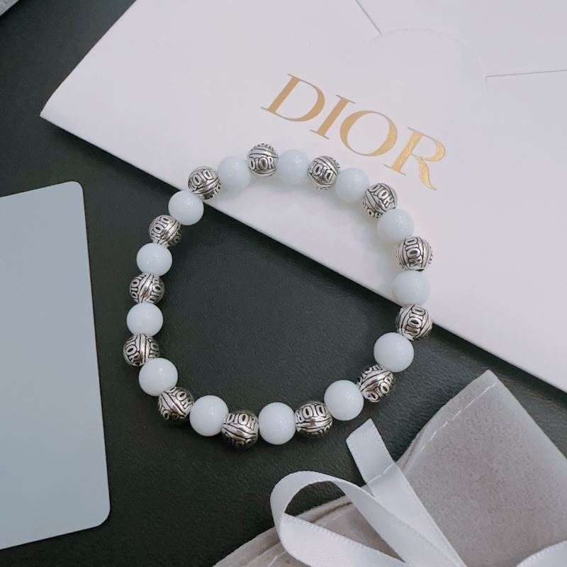 chr1st1an D10r bracelets